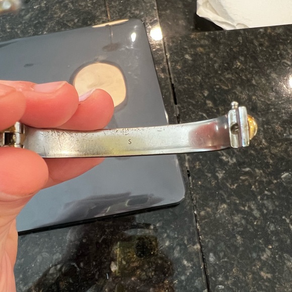 Louis Vuitton nanogram cuff bracelet - Picture 5 of 5